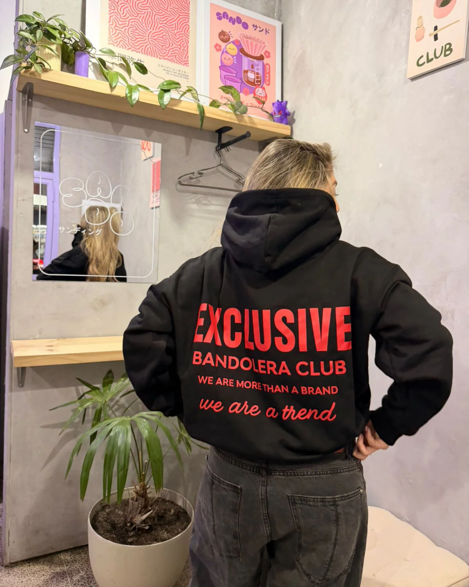 HOODIE EXCLUSIVE BLACK RED