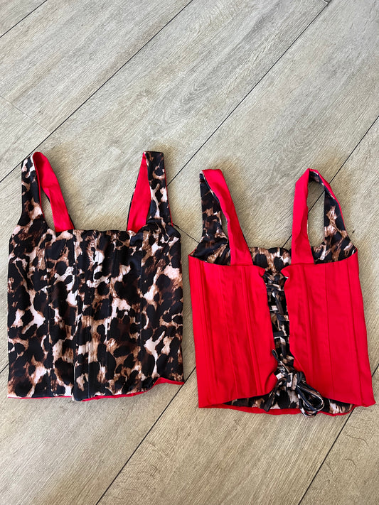 Corset reversible rebel print/ rojo