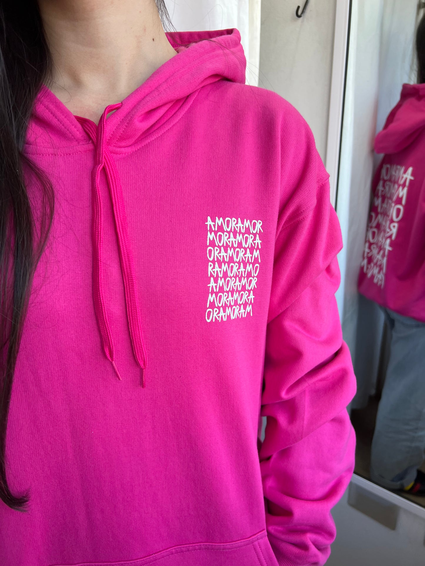 MP3. AMOR FUCSIA
